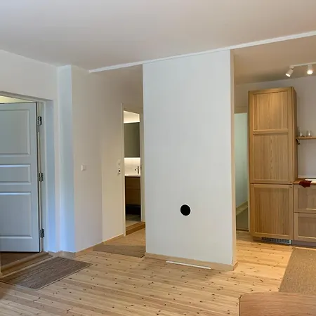 Cosy Scandinavian Designapartment Lägenhet